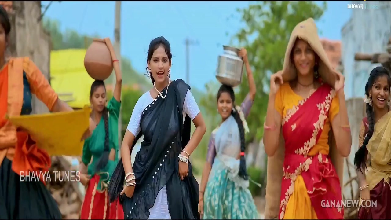 Smile 2 (2024) English Movie Screenshot 1